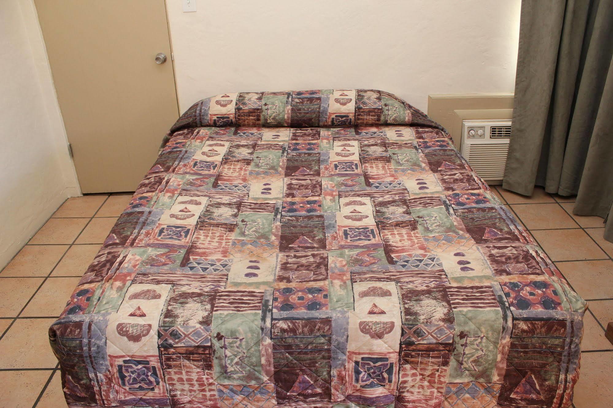 La Siesta Motel Тусон Экстерьер фото